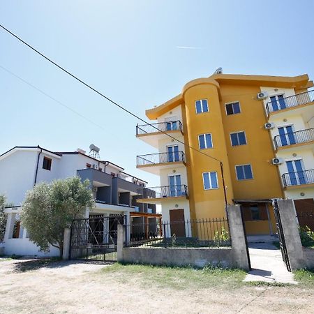 Hotelgodini Голем Экстерьер фото